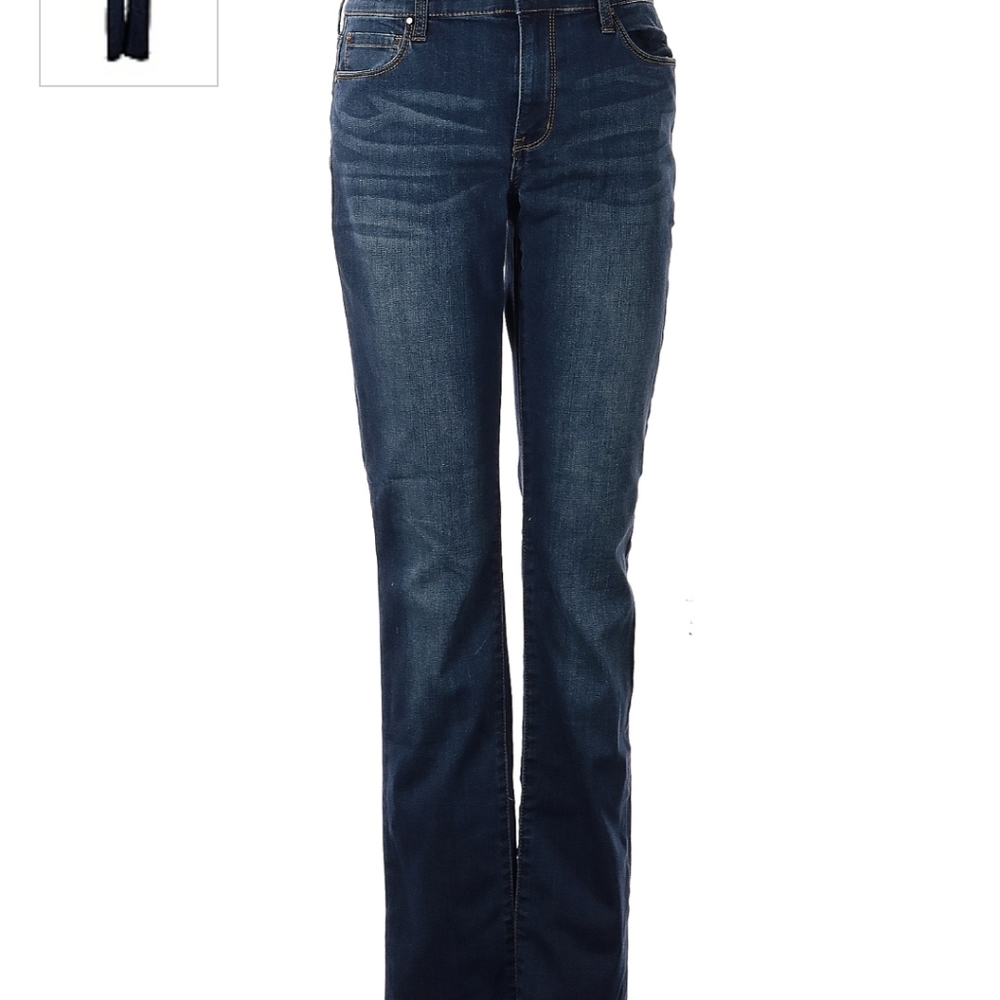 DKNY LudLow Boot Cut Jeans. Size 10